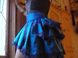 burlesque-bustle-skirt