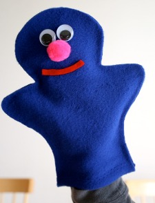 Sesame-Street-Grover-Puppet-Craft