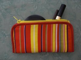 makeup_bag