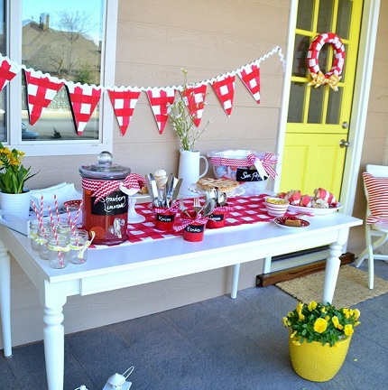 summer-red-and-white-party-2