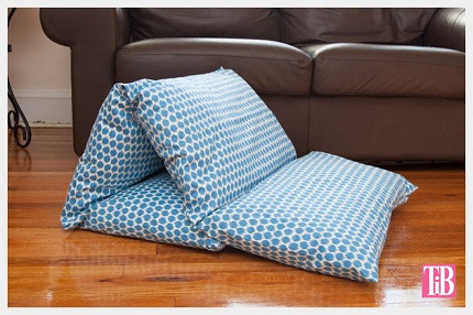 diy-pillow-lounger-photo-2