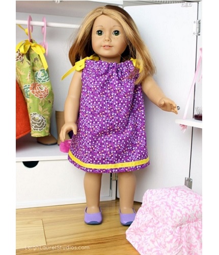 Free pattern: Pillowcase dress for an 18" doll