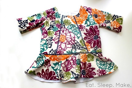 Free pattern: Little girl's piped peplum top