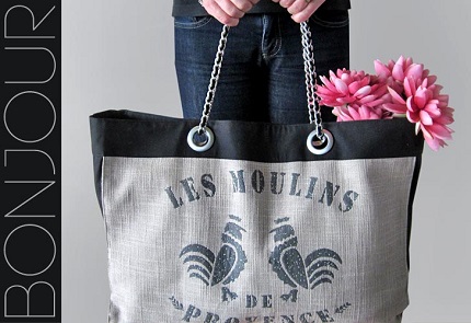 Tutorial: French feedsack tote with Chanel-inspired chain handles