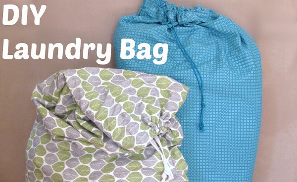 Tutorial: DIY laundry bag from 2 pillowcases