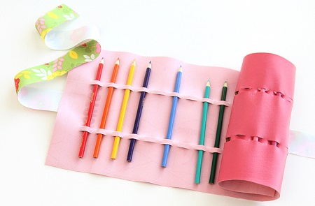 Tutorial: No-sew colored pencil roll