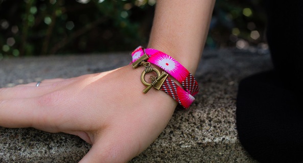 Tutorial: Bias tape wrap bracelets