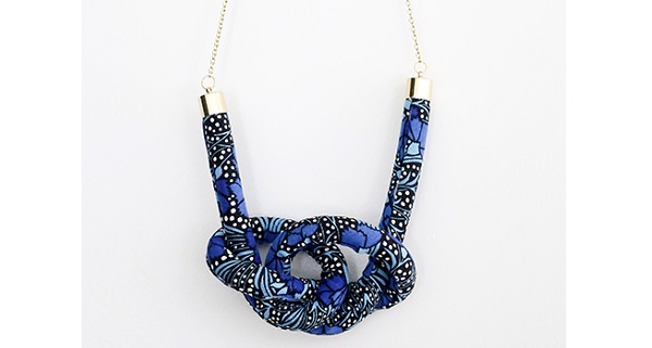 Tutorial: Fabric knot necklace