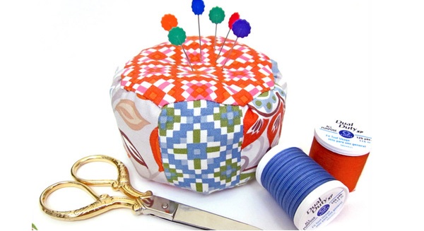 Tutorial: Mini pouf pincushion