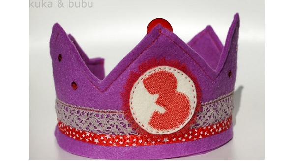 Free pattern: Felt birthday crown with interchangeable numbers