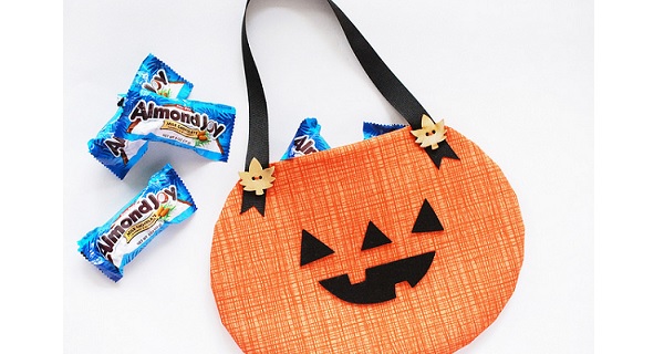 Tutorial: Pumpkin treat bag