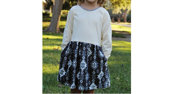 Tutorial: Little girls knit dress with pockets