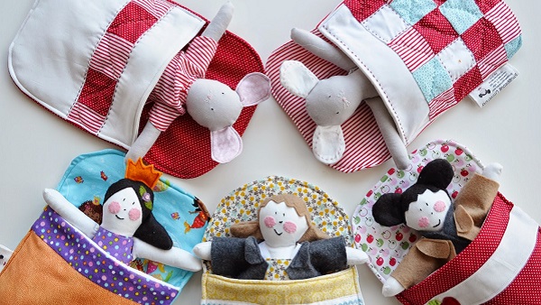 Tutorial: Sew a sleeping bag for a doll