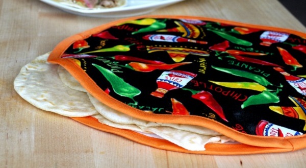 Tutorial: Fabric tortilla warmer