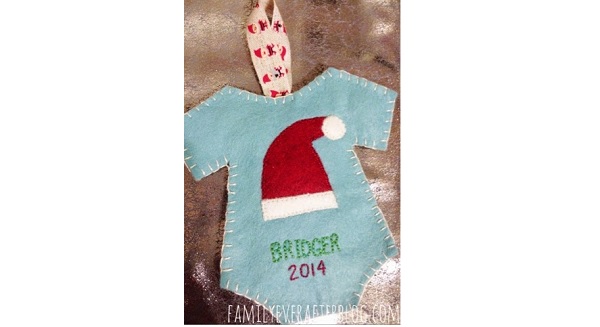 Tutorial: Felt baby's first Christmas ornament