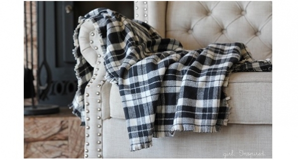 Tutorial: Easy fringed flannel throw blanket