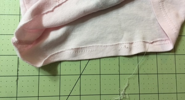 Tutorial: How to mend a knit hem