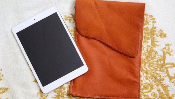 Tutorial: Lined leather iPad case