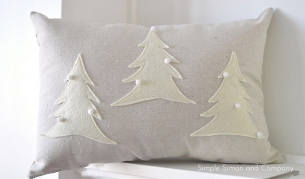 Tutorial: Simple felt Christmas pillows