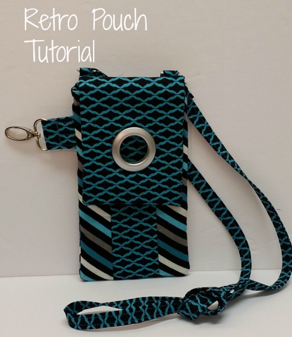 Free pattern: Retro phone pouch