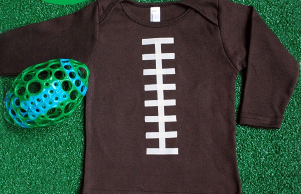 super-bowl-craft-idea-make-a-no-sew-football-t-shirt-or-onesie