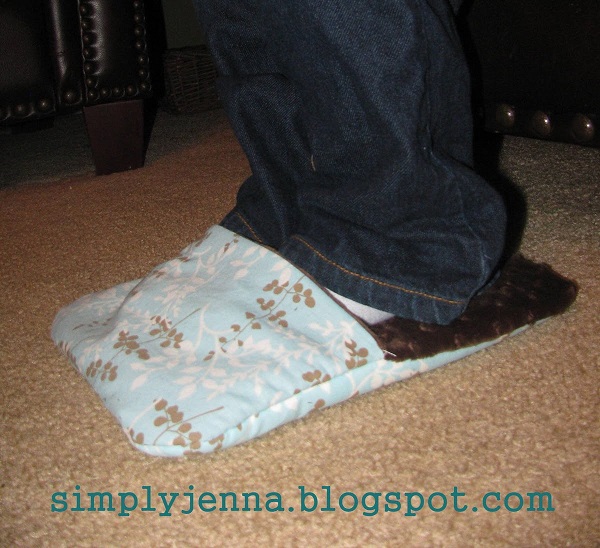 Tutorial: Rice-filled foot warmer