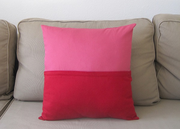 Tutorial: Color block pillow with a hidden zipper