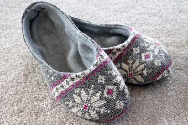 Tutorial: Sweater slippers