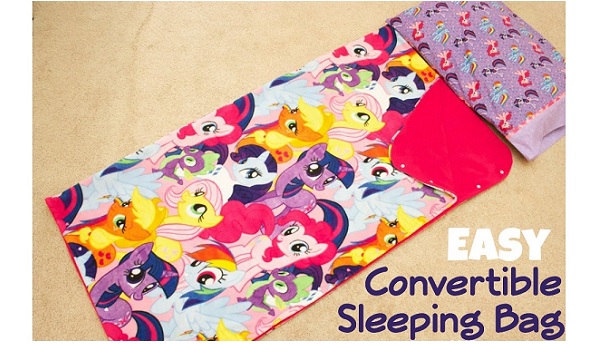 Tutorial: Convertible fleece sleeping bag and blanket