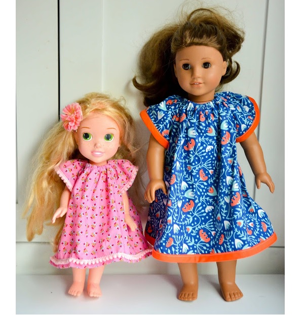 Free pattern: Angel Sleeve Dress for dolls