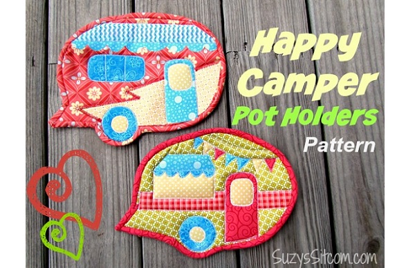 Free pattern: Happy Camper Pot Holders