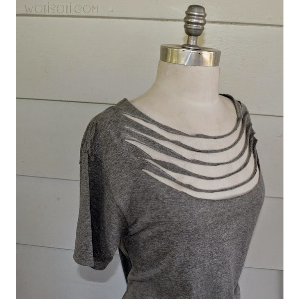 Tutorial: No-sew necklace tee