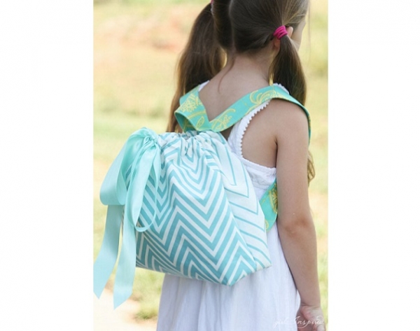 Tutorial: Kids' drawstring backpack