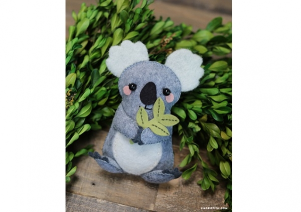 Free pattern: Oh so cute felt koala