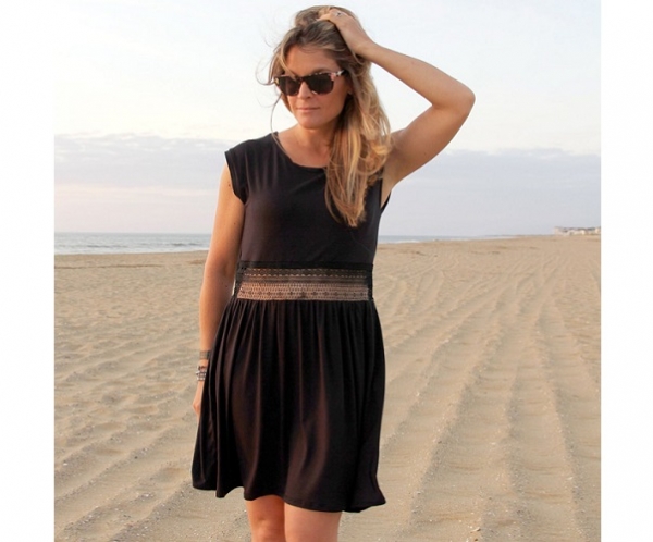 Tutorial: Lace midriff dress