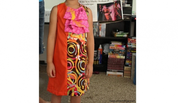 Tutorial: Marvelously Mod little girls dress