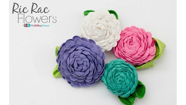 Tutorial: How to make ric rac flowers