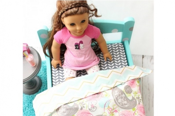 Tutorial: Doll bed mattress and reversible sheets