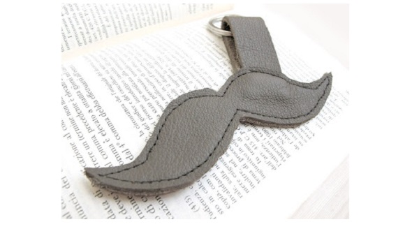 Tutorial: Leather mustache keychain