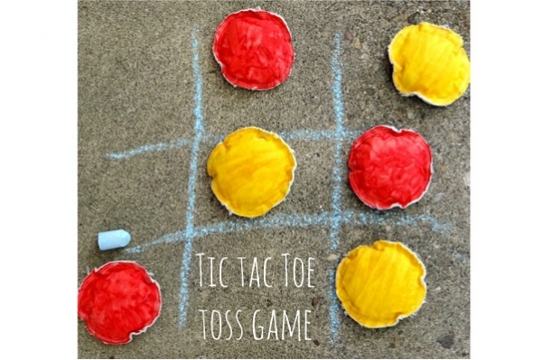 Tutorial: Sidewalk tic tac toe toss game