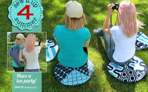 Tutorial: Water resistant lawn cushions, plus a bag to carry them in