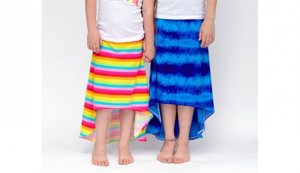 Free pattern: Girls' hi-low maxi skirt