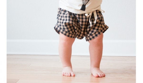 Free pattern: Baggy baby shorties