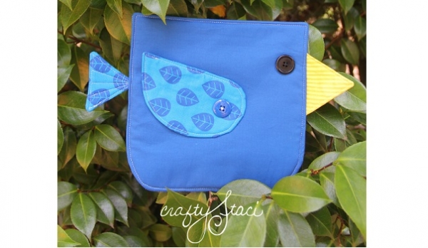 Free pattern: August bluebird hot pad