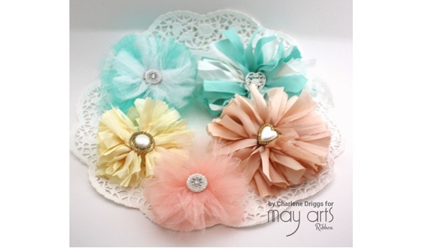 Tutorial: Shabby flowers from your ribbon scraps