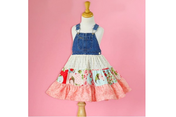 Tutorial: Little girl's twirly jumper dress with an overalls bib