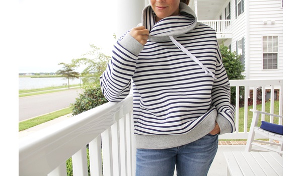 Free pattern: Women's cowl neck hoodie