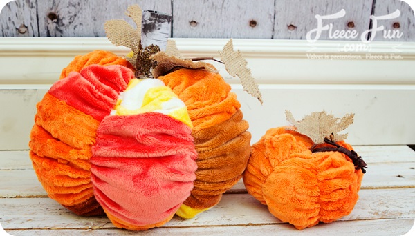 Tutorial: Patchwork scrunched fabric pumpkins