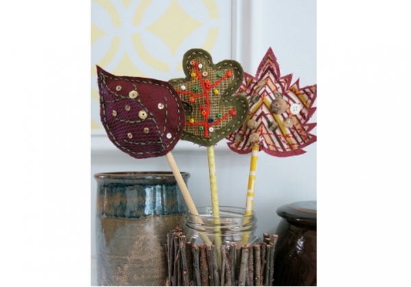 Tutorial: Scrap fabric autumn leaves 