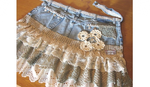 Tutorial: Lace and denim shabby chic apron